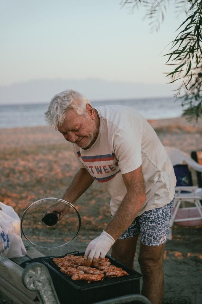 beach, man, holiday, bbq, grill, seafood, nature, sea | Are You Eating This Common Protein? It's Quietly Raising Your Cholesterol Risk