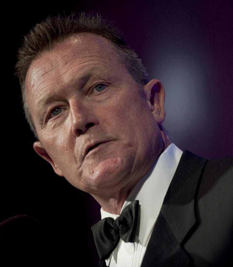 robert patrick, actor, celebrity, famous, movies, film, cinema, tv, portrait, close-up | 4 Science-Backed Anti-Aging Tips Celebs Use—#2 Increases Skin Elasticity