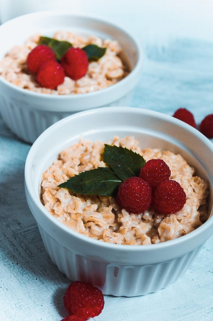 oatmeal, nature, porridge, raspberry, breakfast, nutrition, healthy, grains, food, cereals, vitamins, milk, summer | I Ate Oatmeal Every Day for 2 Weeks—Here’s What Shocked Me Most