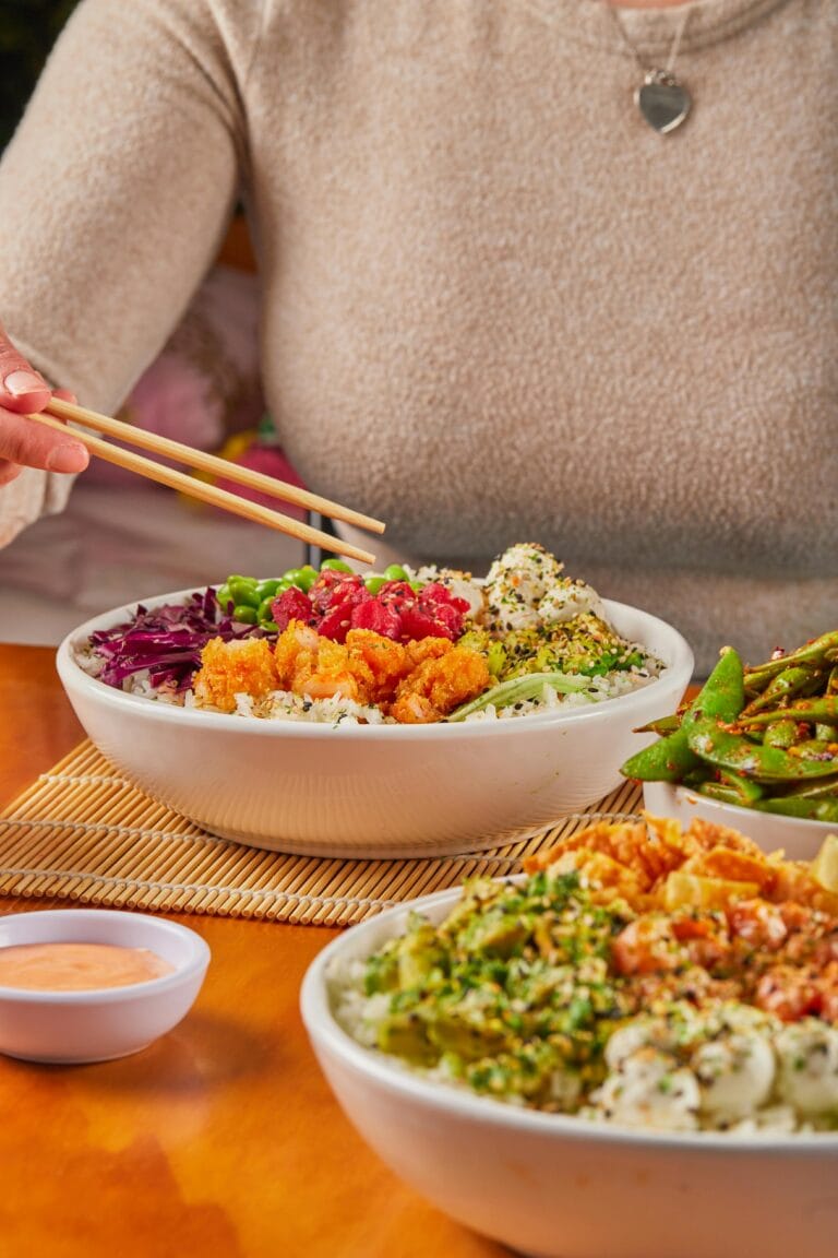 Delicious Asian bowls served in Monterrey with vibrant colors and fresh ingredients.