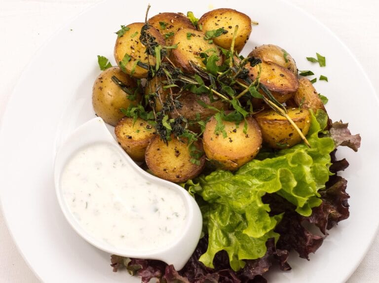 baked potatoes, gourmet, garlick sauce, food, dinner, baked, potato, meal, delicious, lunch, cooked, fresh, meat, vegetable, dish, healthy, roasted, hot, organic, appetizer, homemade, roast, plate, potatoes, sauce, baked potatoes, baked potatoes, baked potatoes, baked potatoes, baked potatoes